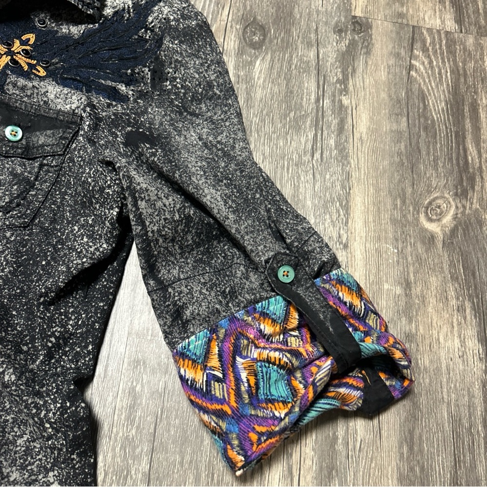 Roar Black and Gray Patterned Button Down Shirt - image 5